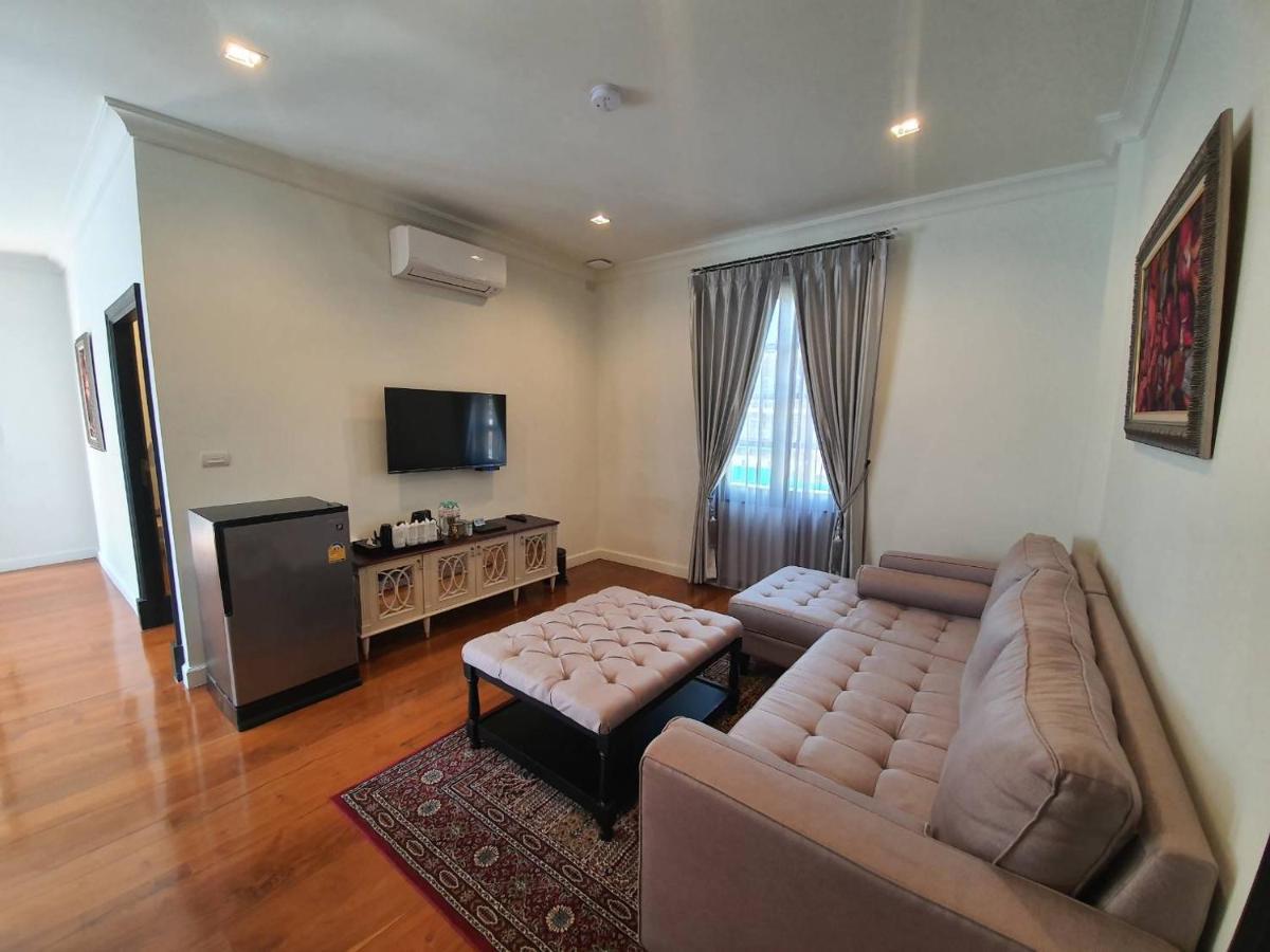 Merchant Villa- Sha Extra Plus Chiang Mai Buitenkant foto