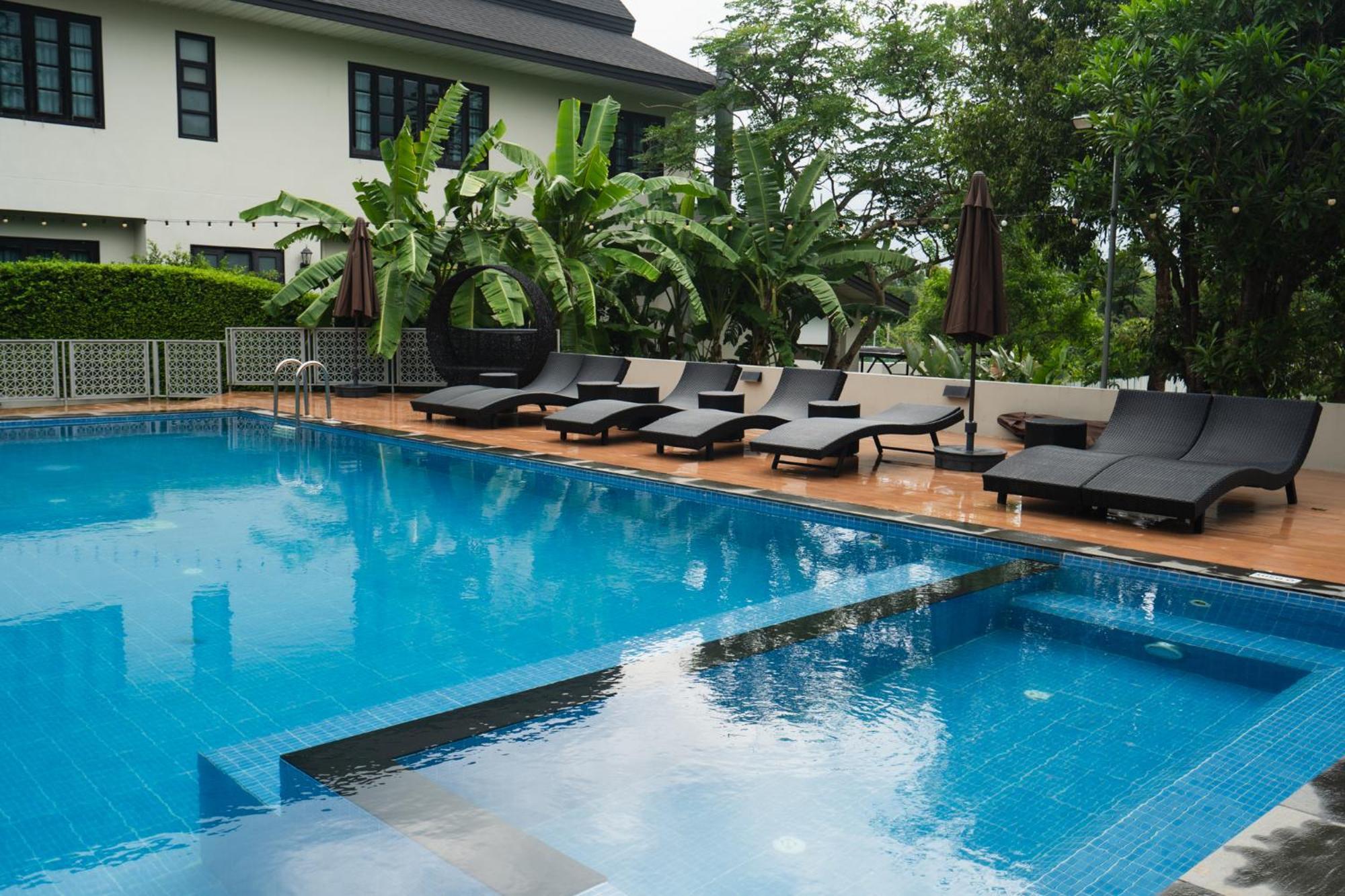Merchant Villa- Sha Extra Plus Chiang Mai Buitenkant foto