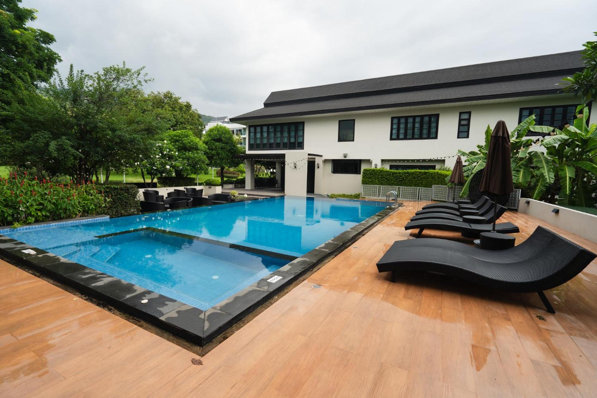 Merchant Villa- Sha Extra Plus Chiang Mai Buitenkant foto